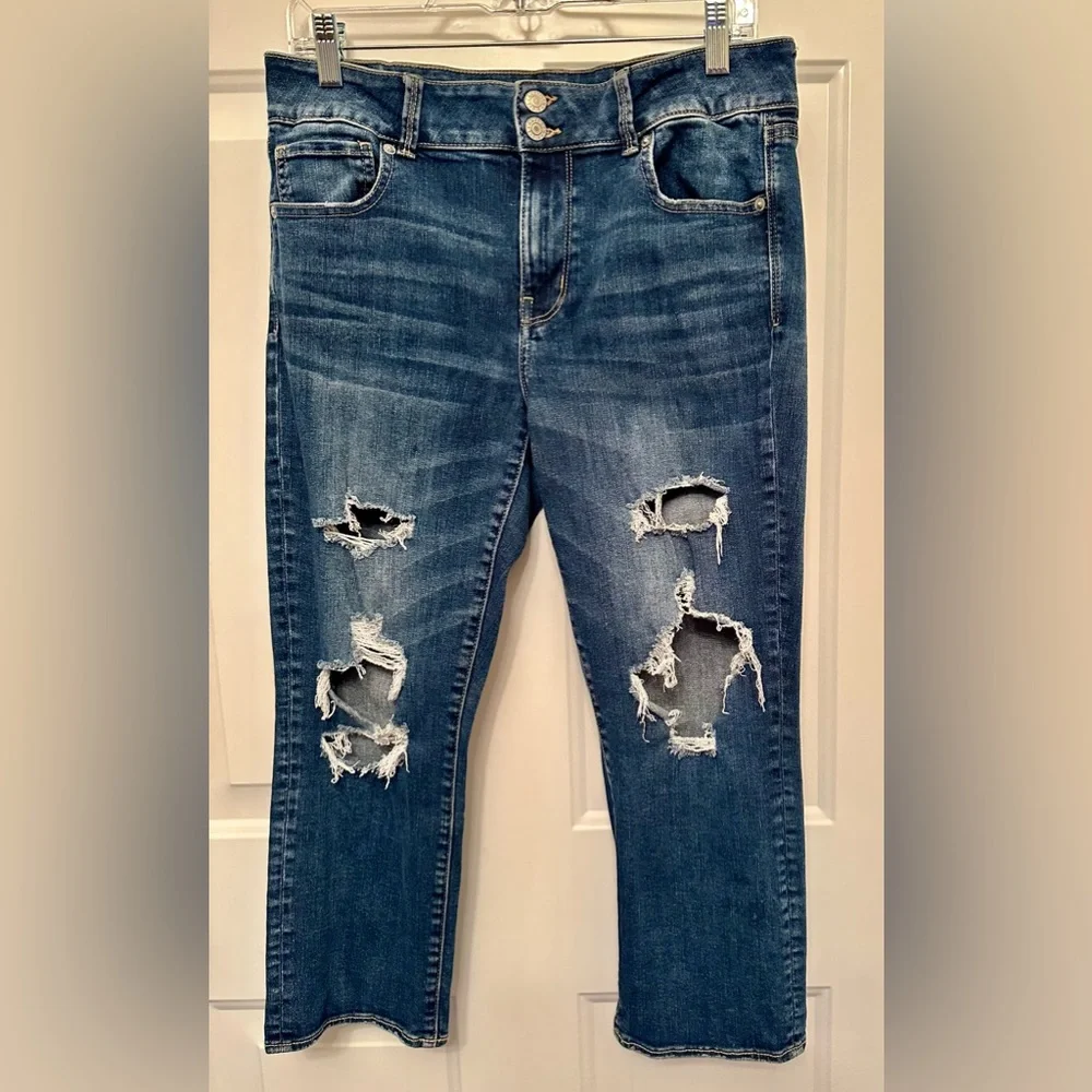 American Eagle Distressed Crop Jeans Size 12 Short Mid Rise Stretch Denim - Picture 8 of 8